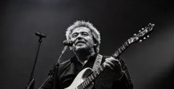 João Caetano lança álbum “Mil Voltas”