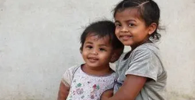 Política pública socioassistencial para crianças e adolescentes