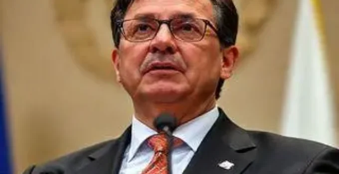 exposição sobre o 1° prefeito de Goiânia