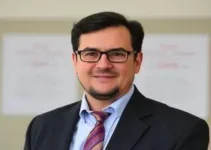 fechamento de Cmeis e de escolas em Goiânia