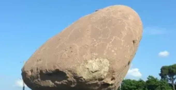 asteroide gigante