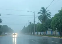 chuva forte com ventania